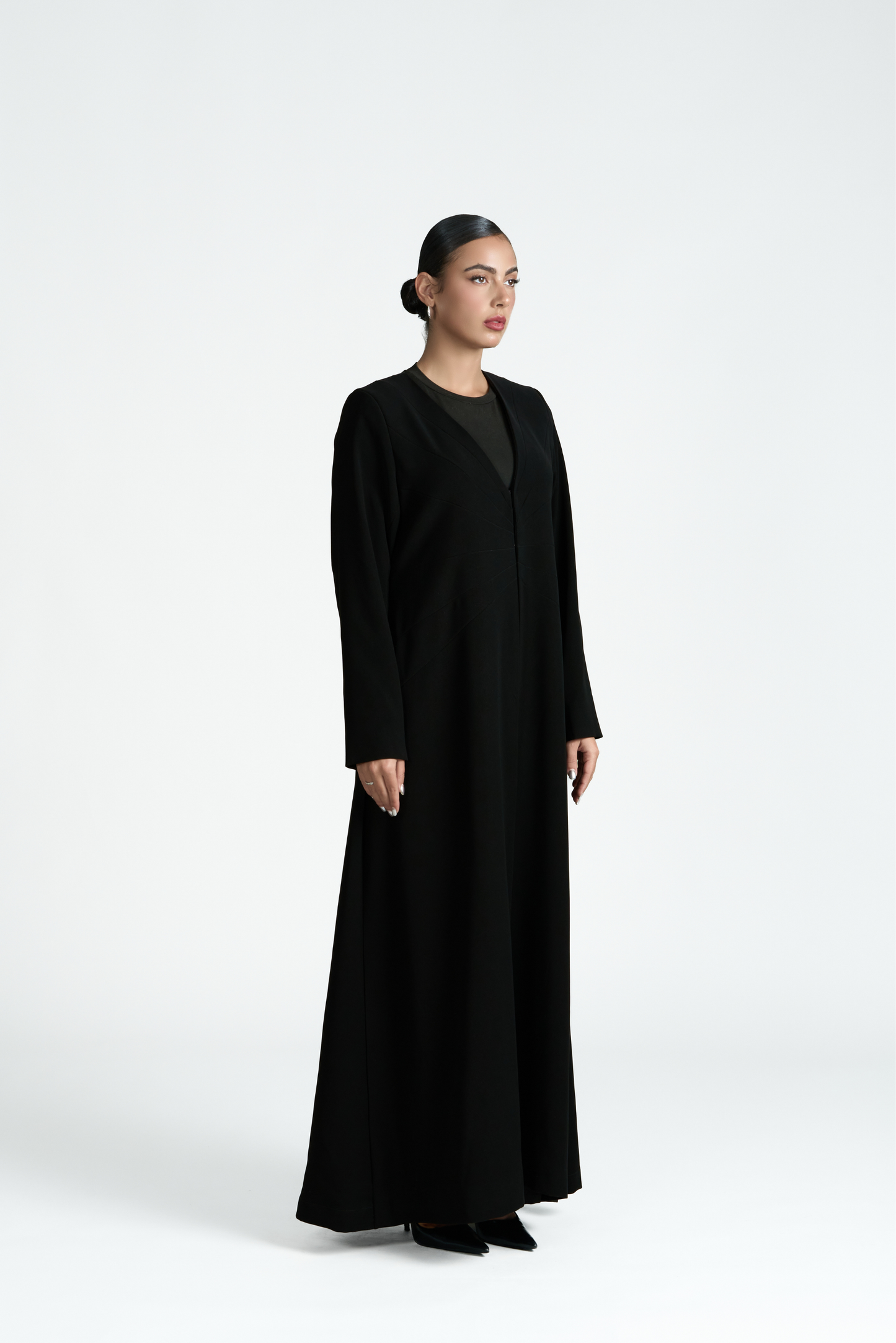 ESSENTIAL ABAYA