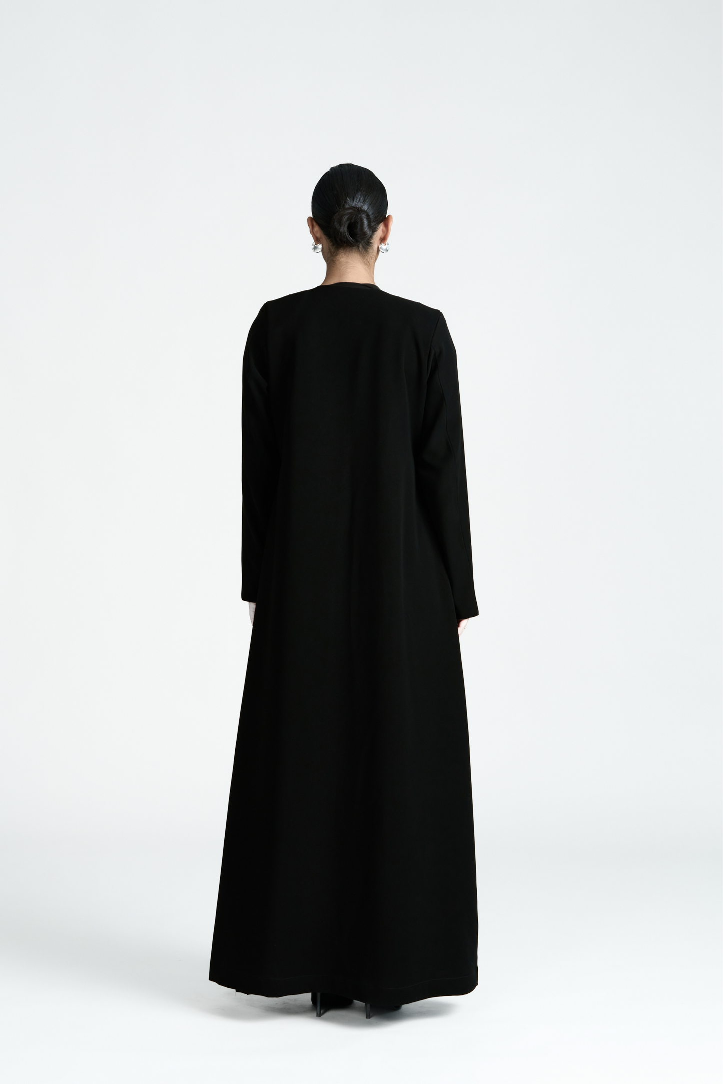 ESSENTIAL ABAYA
